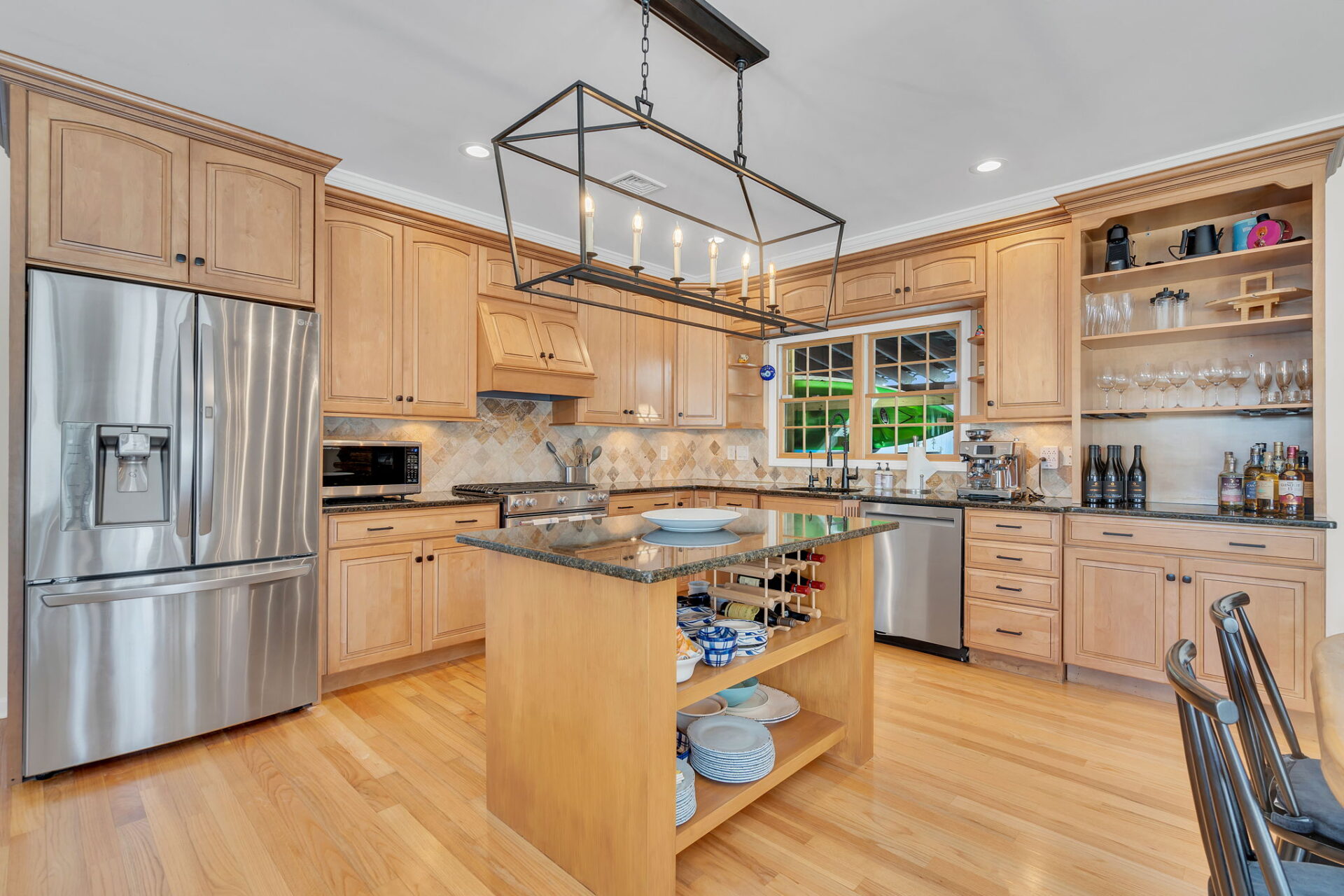 View Full Size Image