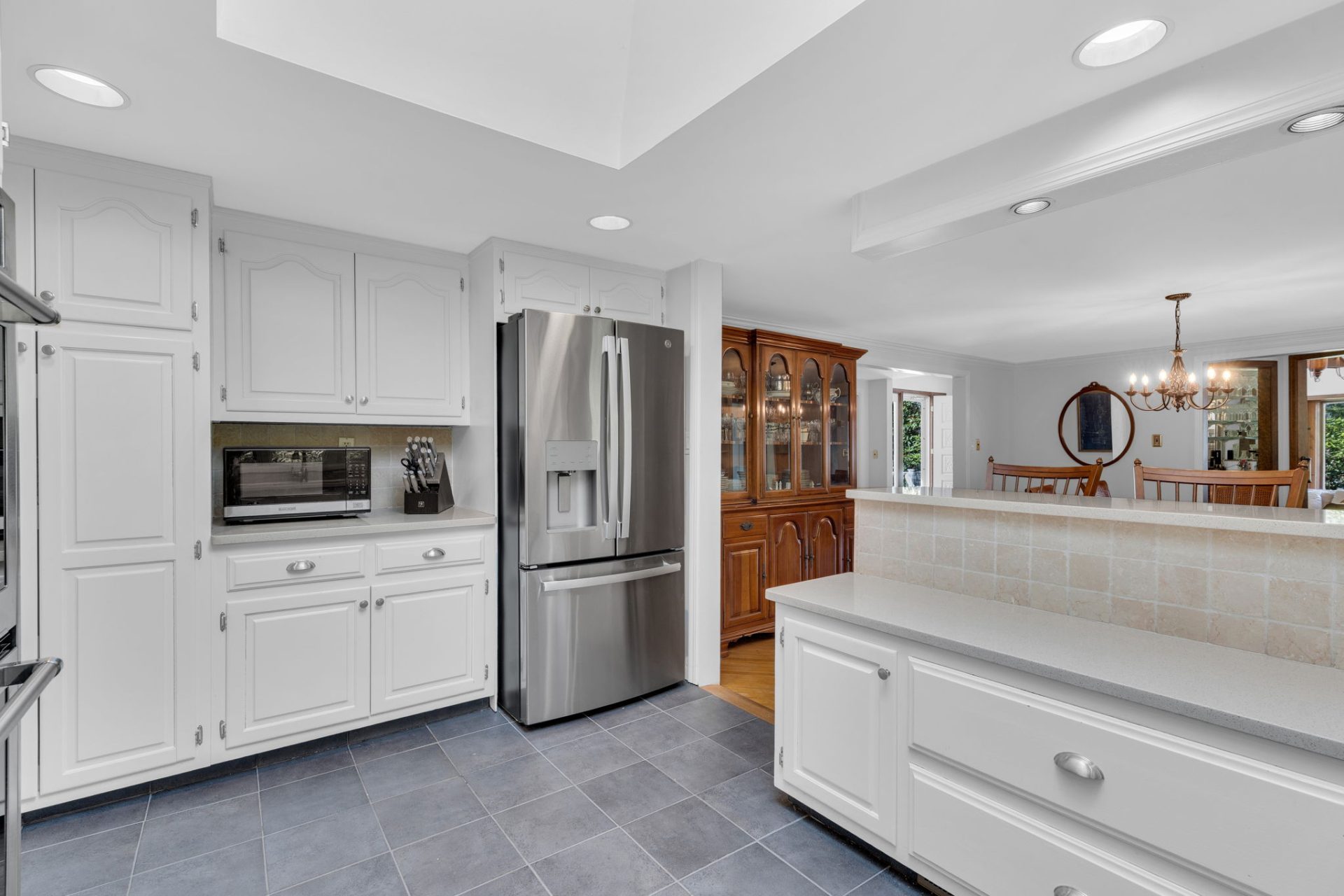 View Full Size Image