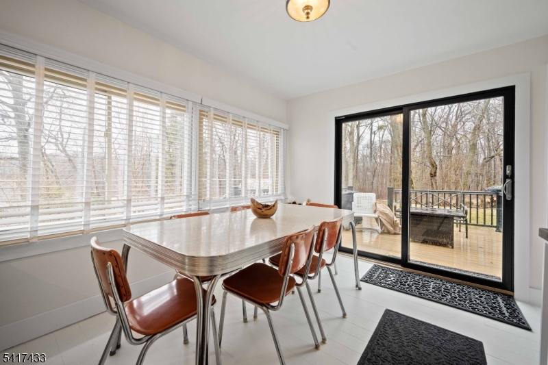 View Full Size Image