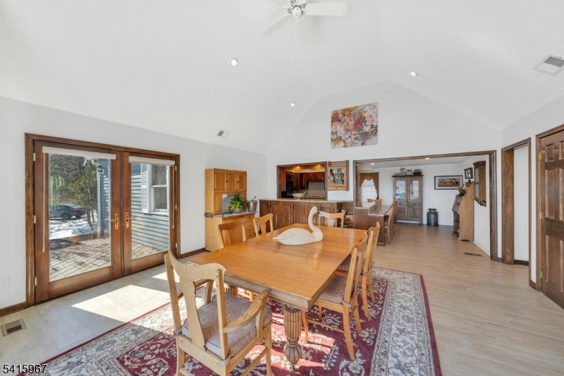 View Full Size Image