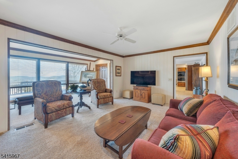 View Full Size Image