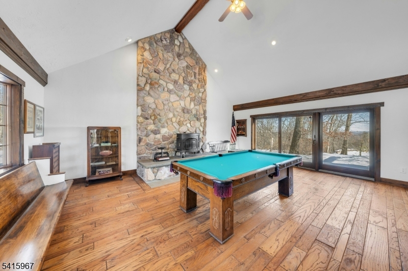 View Full Size Image