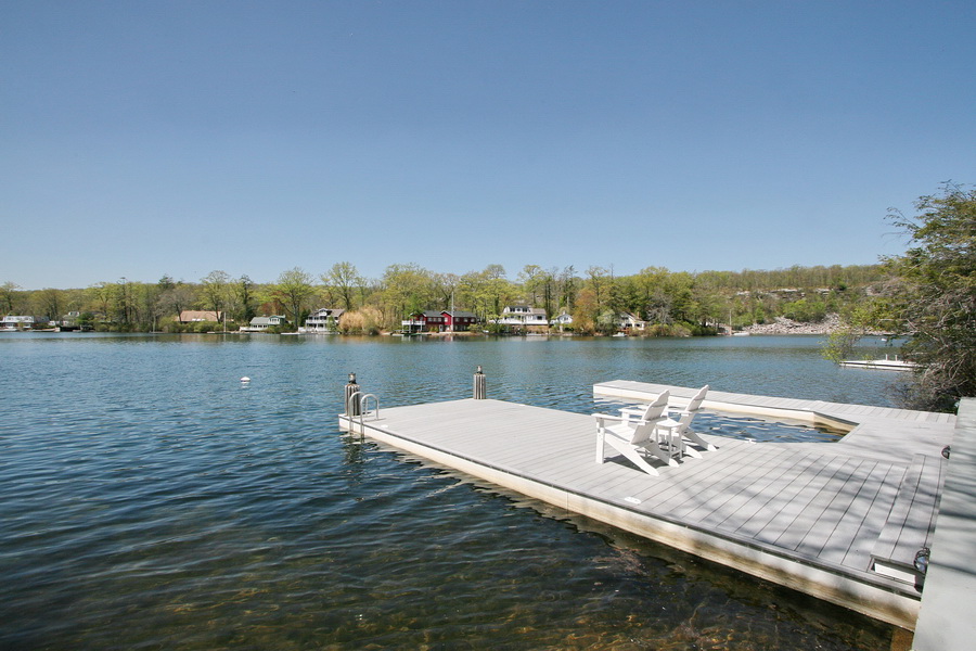 View Full Size Image