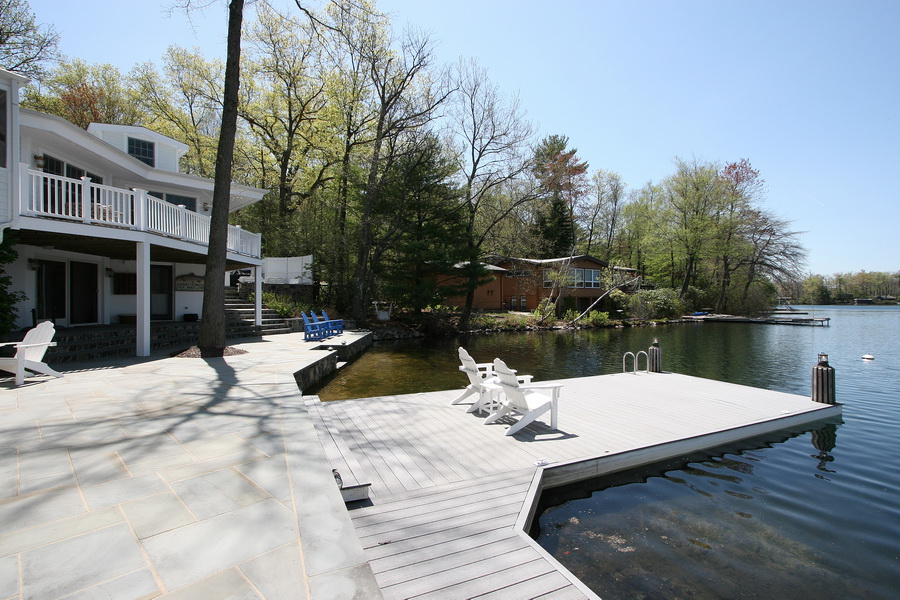 View Full Size Image