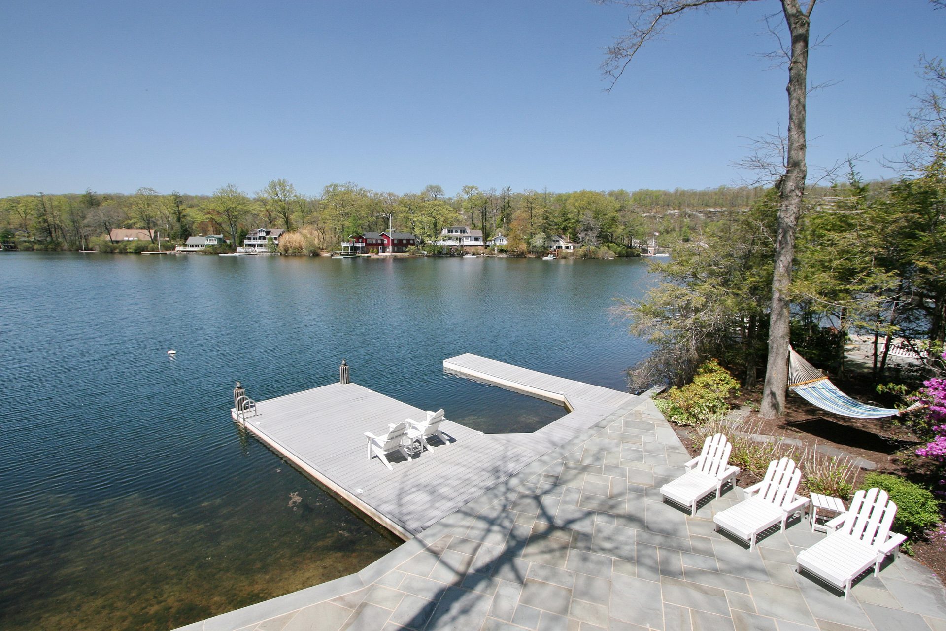 View Full Size Image