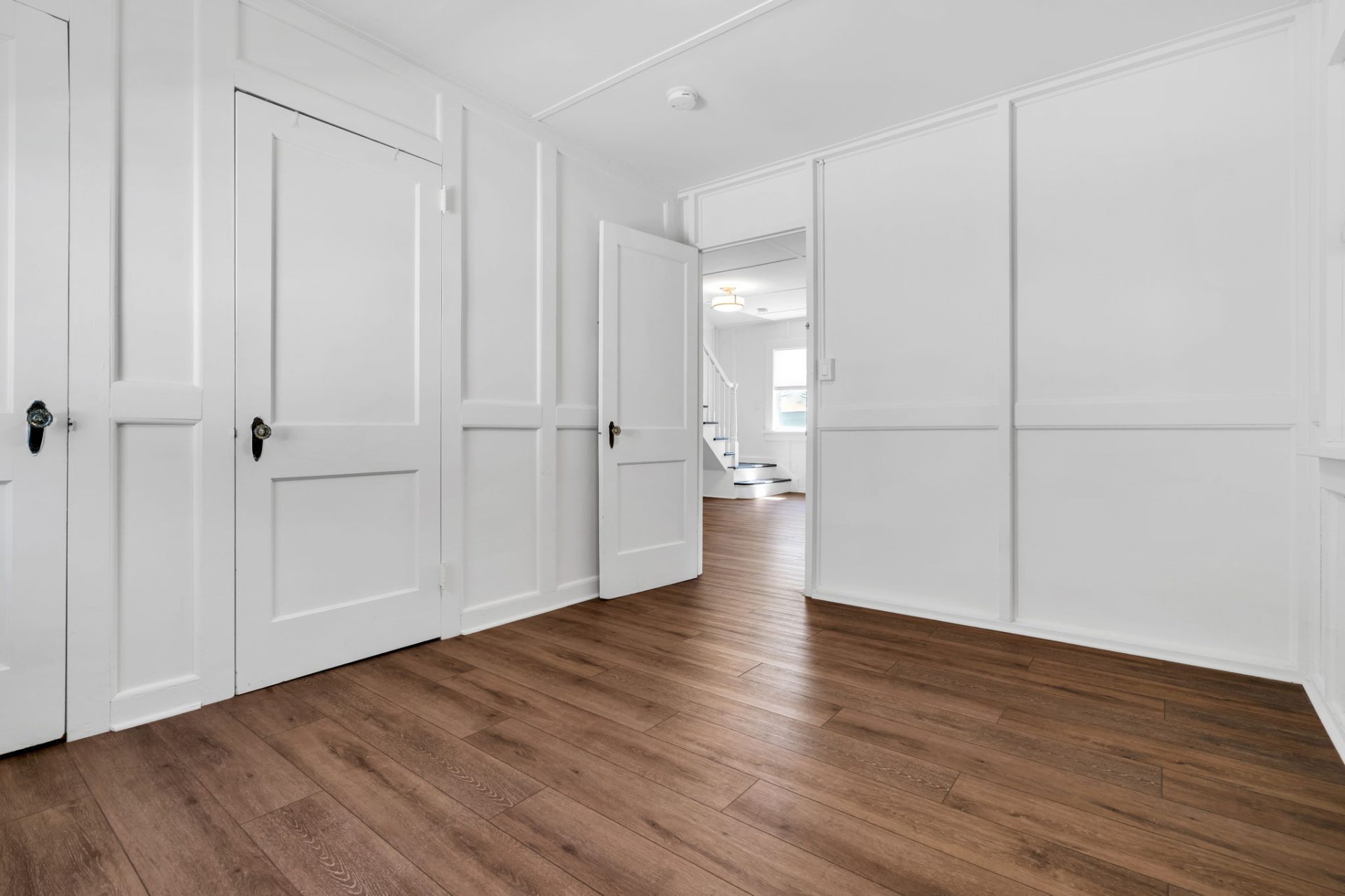 View Full Size Image