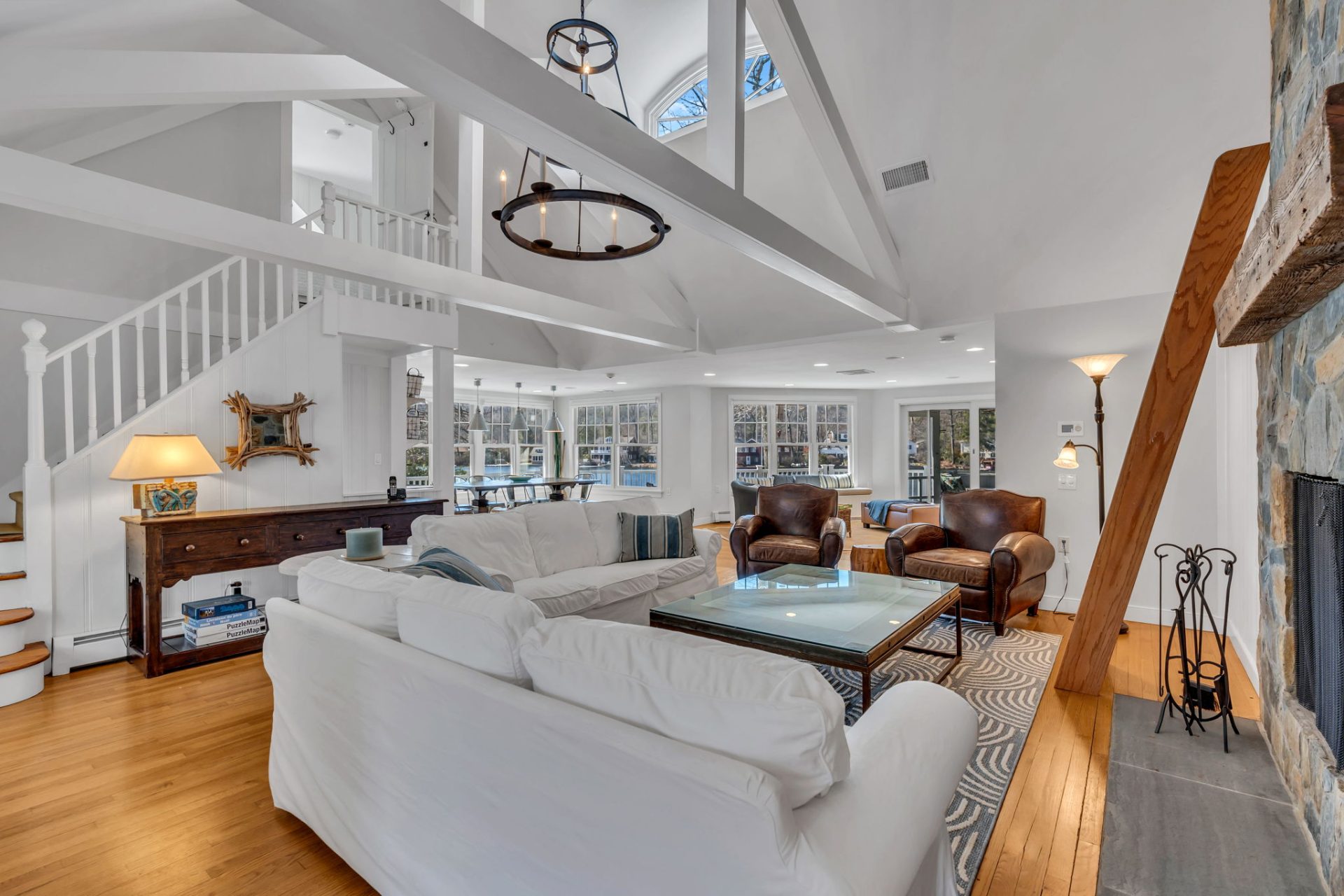 View Full Size Image