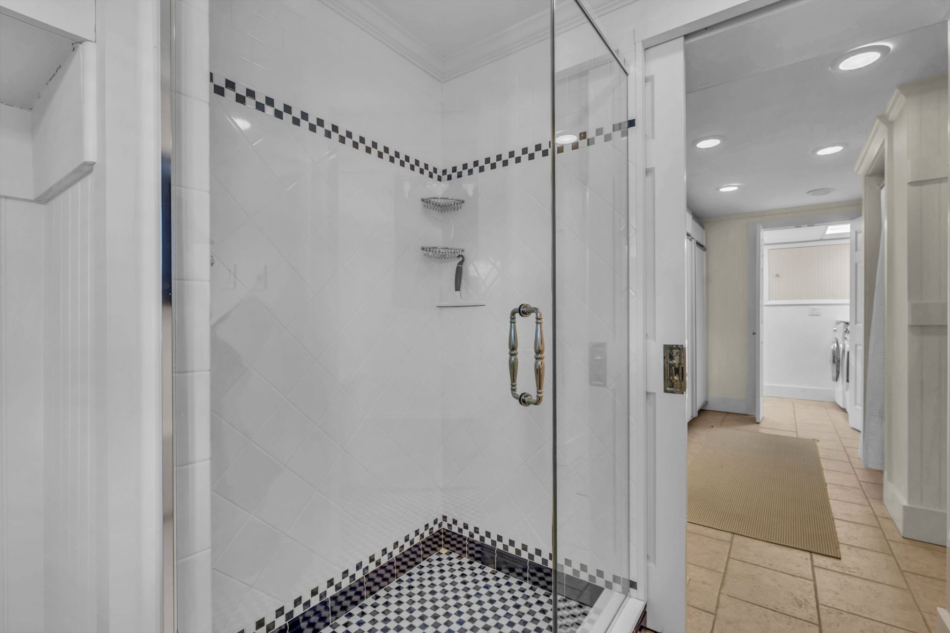 View Full Size Image