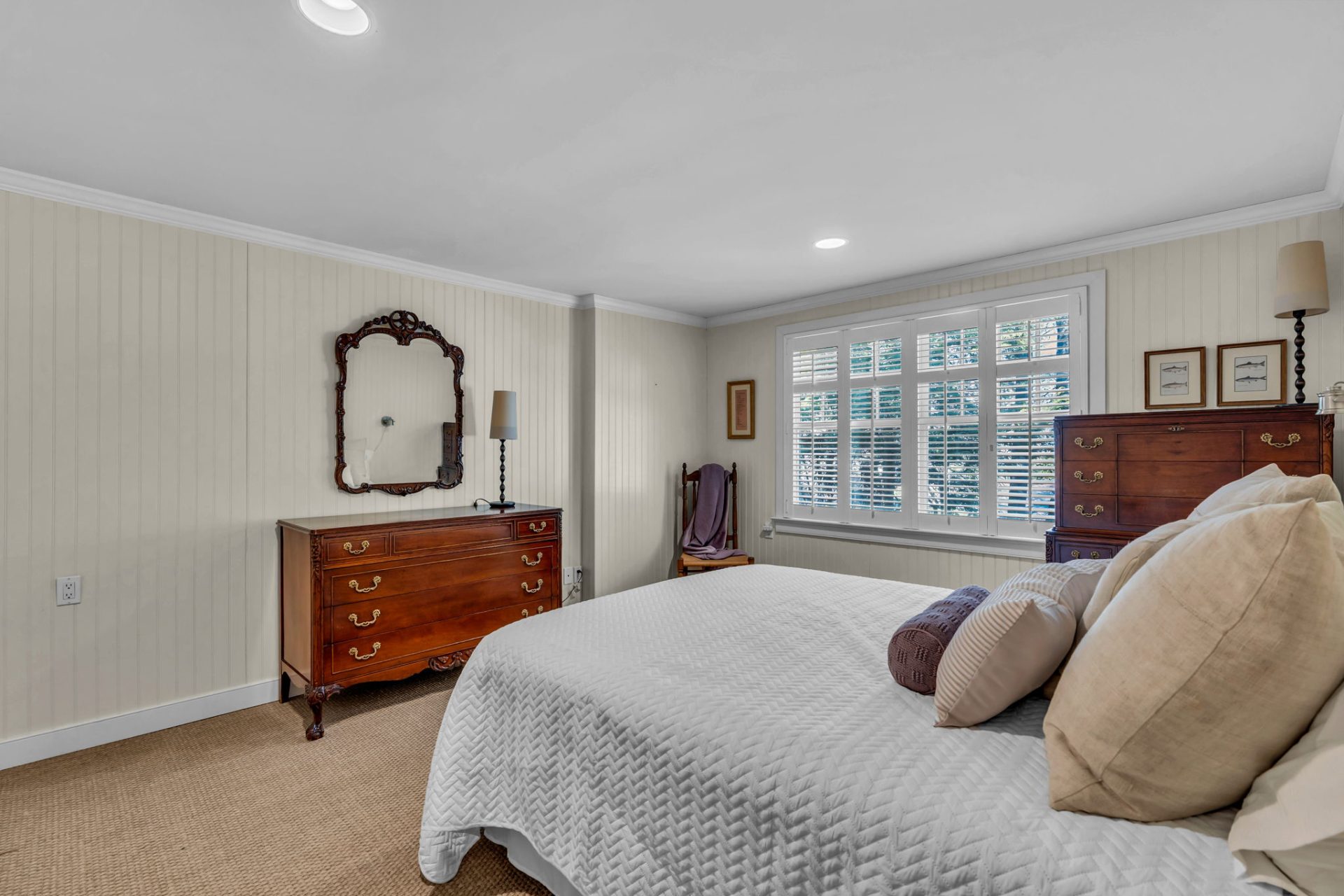 View Full Size Image