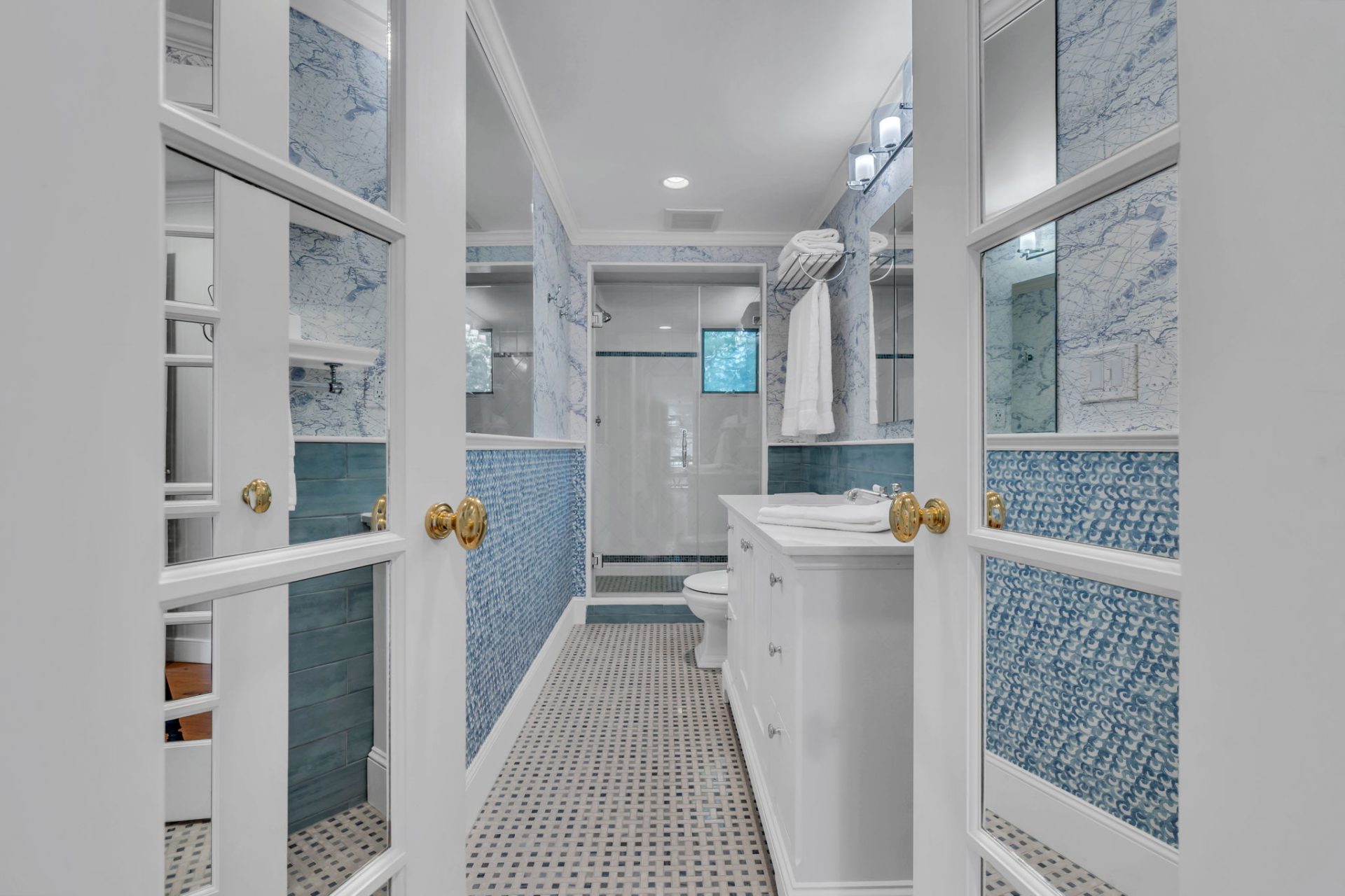 View Full Size Image