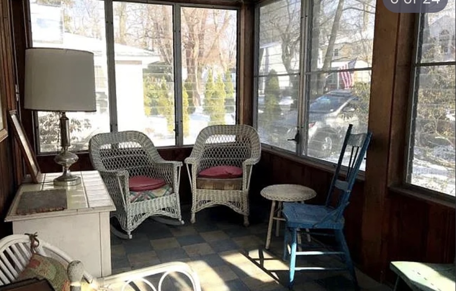 View Full Size Image