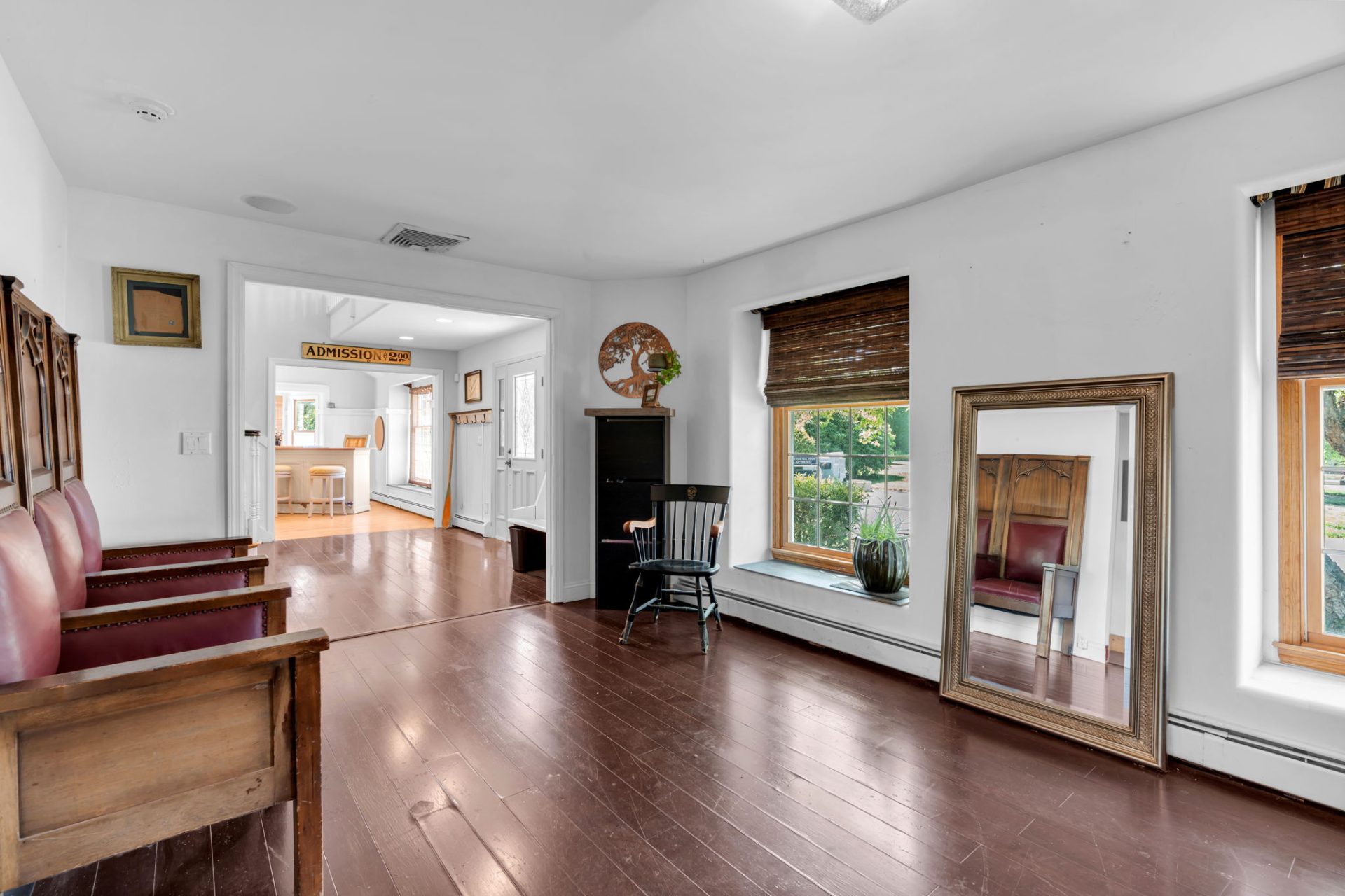 View Full Size Image