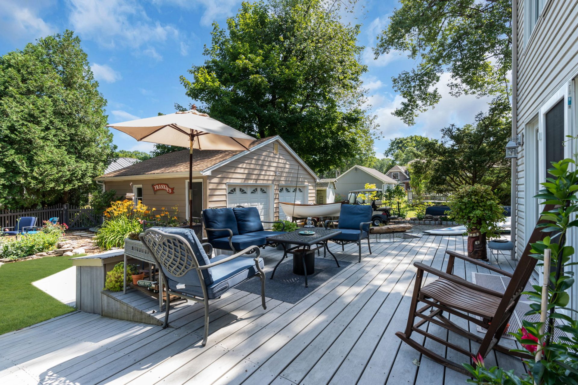 View Full Size Image
