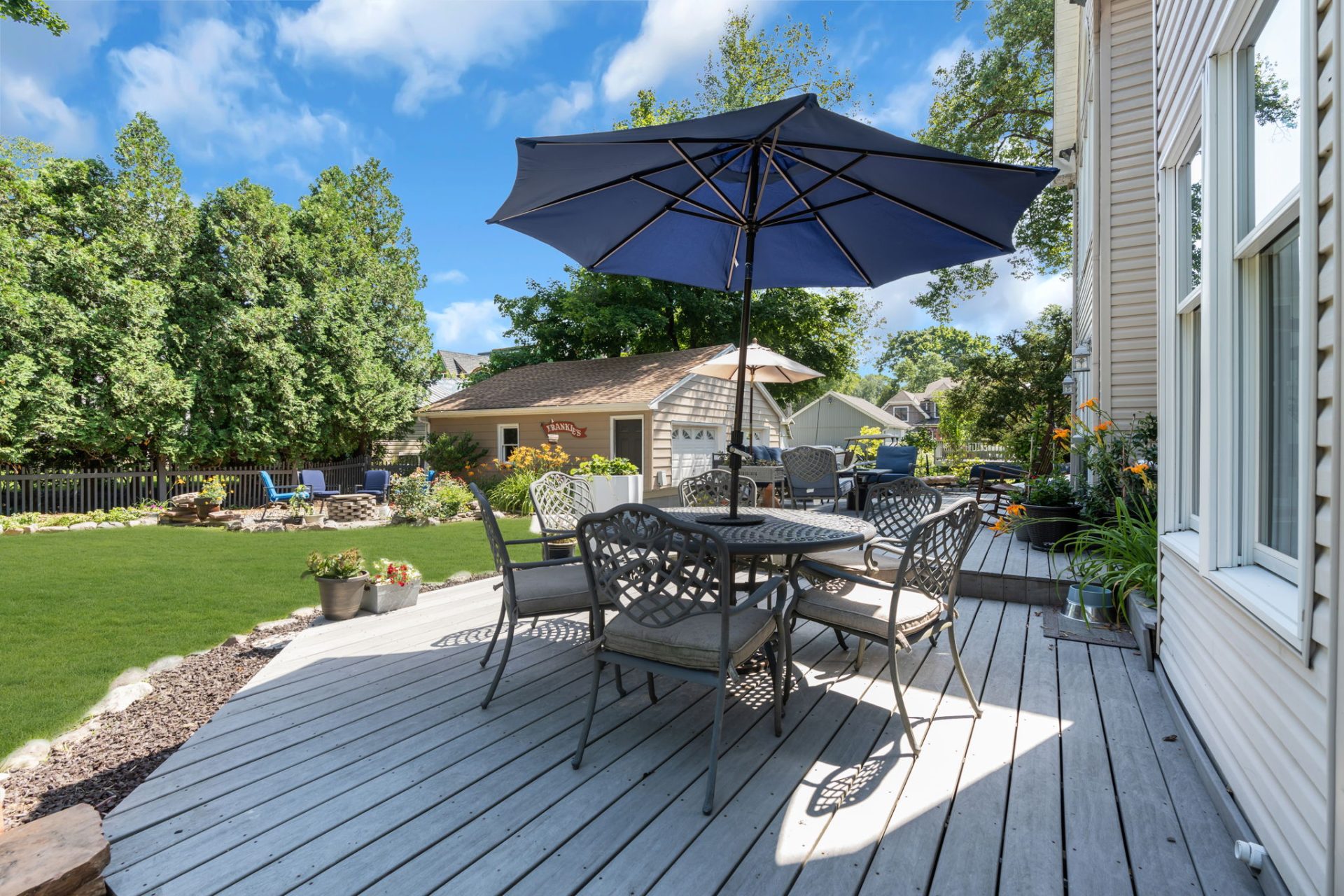 View Full Size Image
