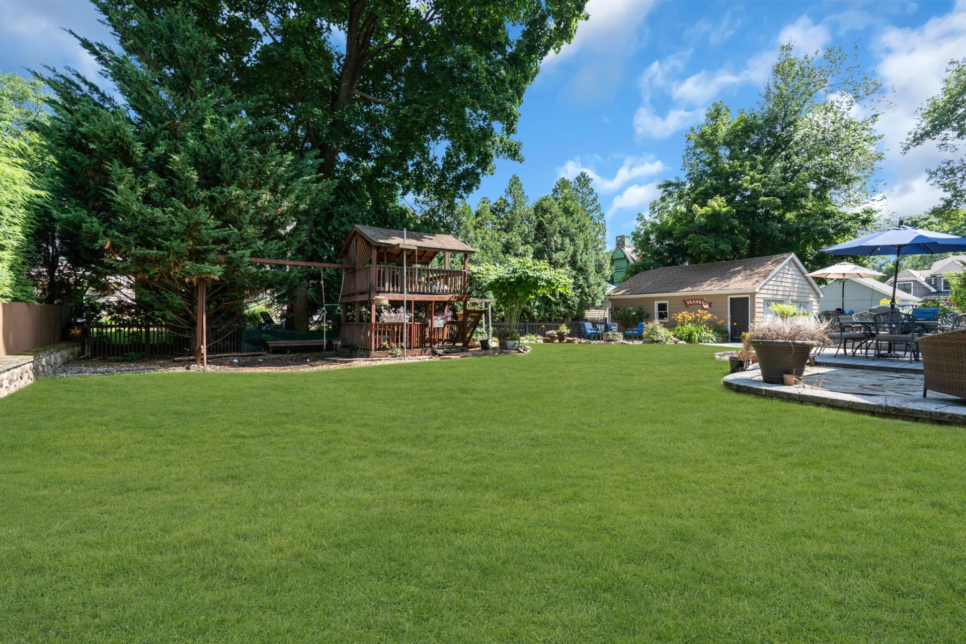 View Full Size Image